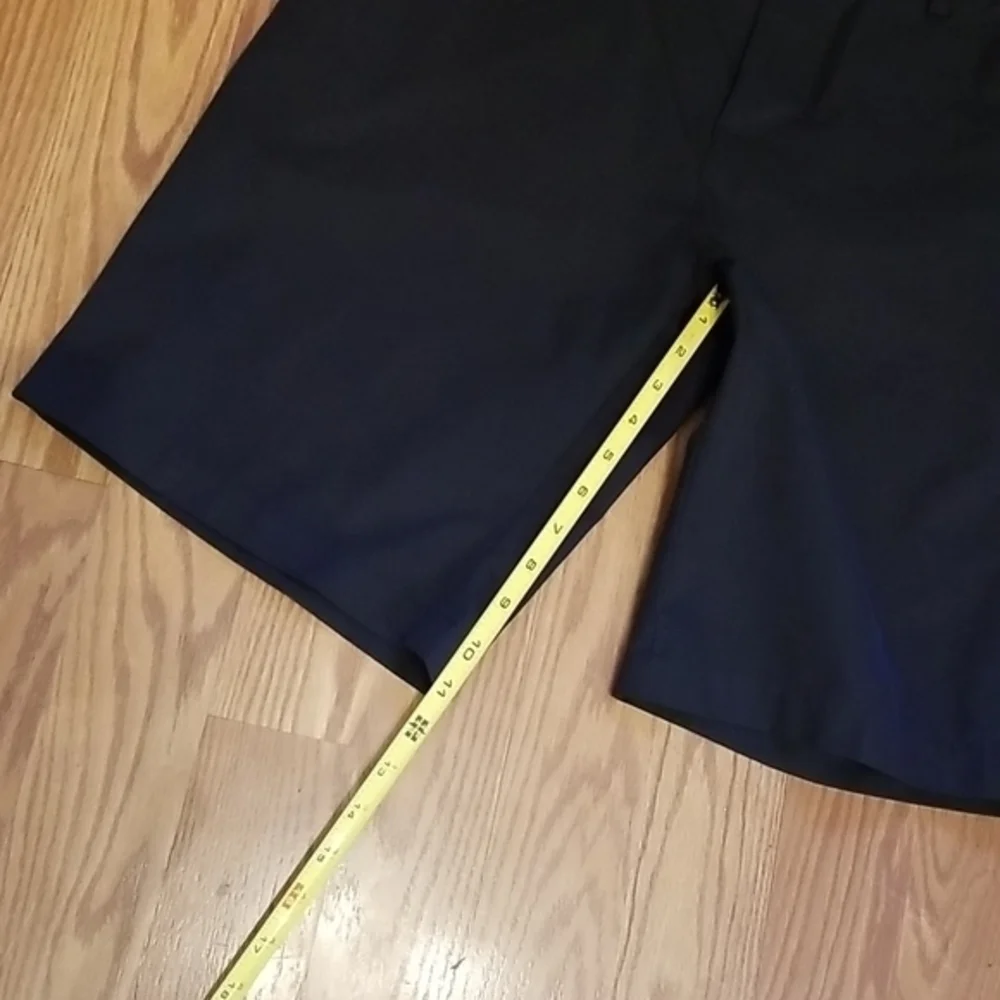 Adidas‎ golf shorts 32